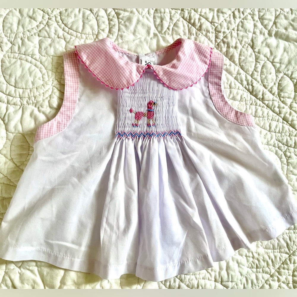 NWT Royal Child White Sleeveless Smocked Baby Top with Pink Gingham Collar